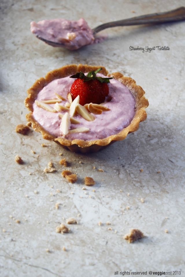 starwberry yogurt tart